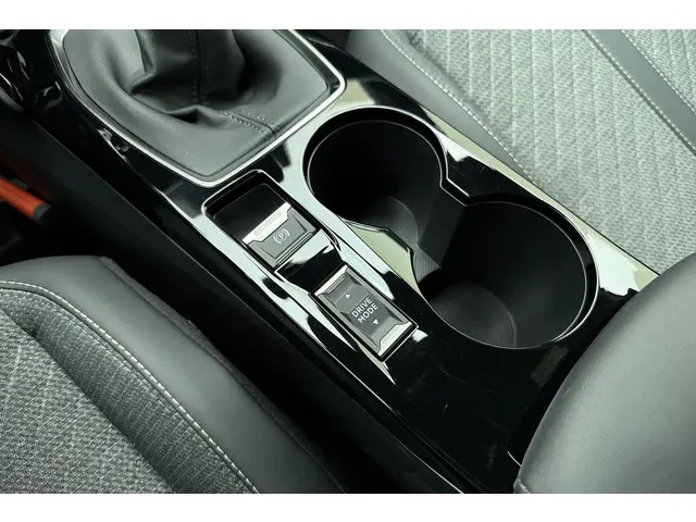 Peugeot 2008 1.2T 100pk Allure 2024 Benzine 27