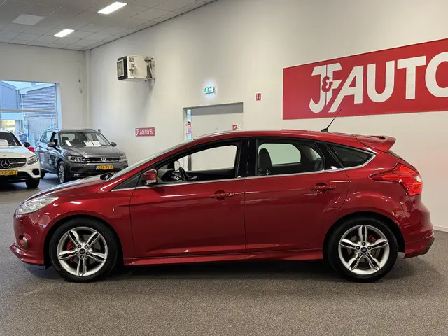 Ford Focus 1.6 EcoBoost Titanium 2013 Benzine 3