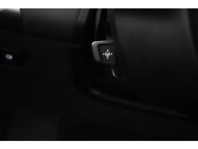 BMW iX xDrive45 2026 Elektrisch 50