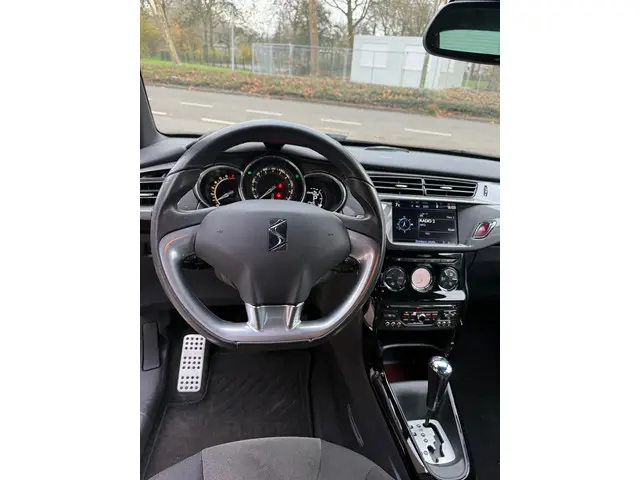 Citroën DS3 1.6 VTi So Chic AUTOMAAT 2013 Benzine 12