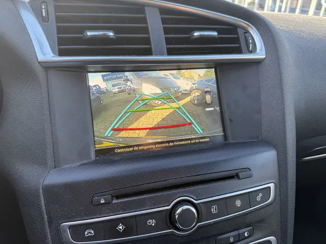 DS DS 4 PureTech Chic 2018 Benzine 8