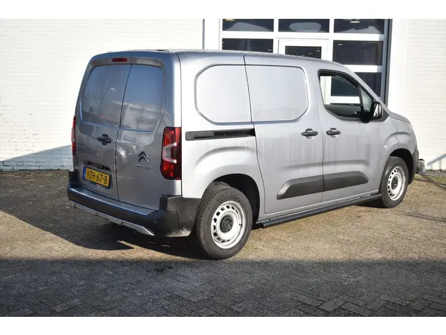 Citroën Berlingo BlueHDi 100 S&S L1 2023 Diesel 15