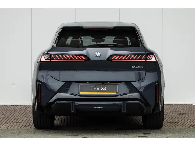 BMW iX3 50 xDrive 2026 Elektrisch 12