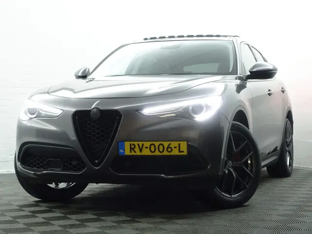 Alfa Romeo Stelvio 2.0 T AWD Veloce Aut- 2018 Benzine 28