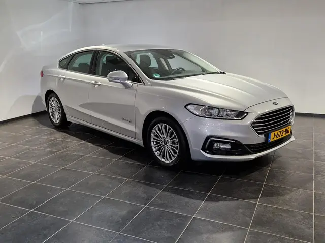 Ford Mondeo 2.0 IVCT HEV Titanium 2020 Hybride Benzine 4