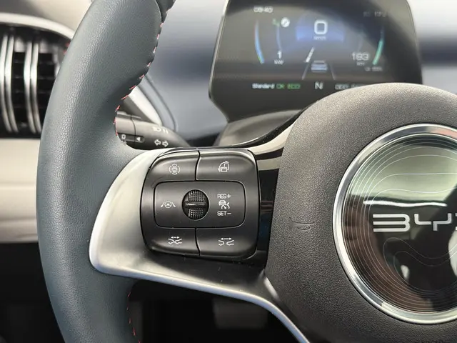 BYD ATTO 3 Comfort 60 kWh 2023 Elektrisch 28