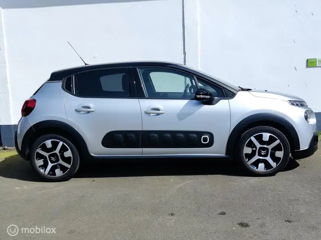 Citroën C3 1.2 PureTech S&S Shine 2017 Benzine 15