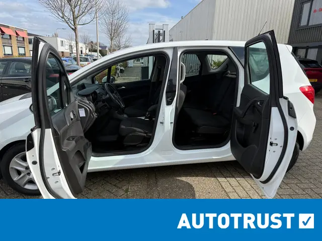 Opel Meriva 1.4 Cosmo 2015 Benzine 10