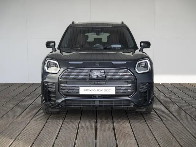 MINI Countryman E 2024 Elektrisch 3