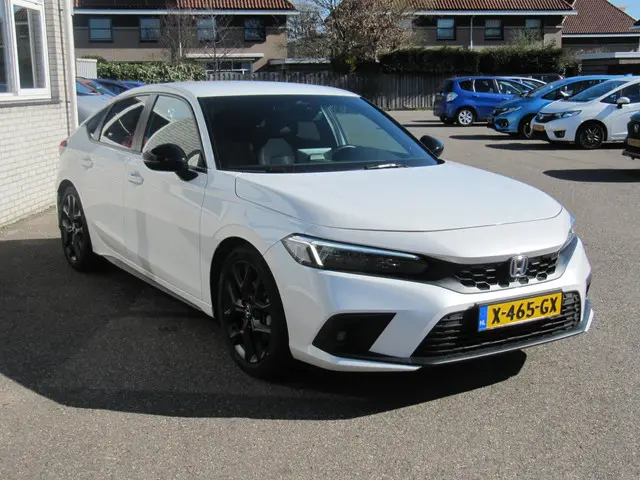 Honda Civic 2.0 e:HEV Sport 2023 Hybride Benzine 4
