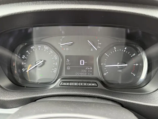 Citroën Jumpy 2.0 HDI 145pk 2022 Diesel 30