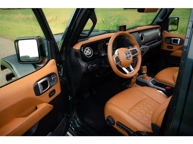 Jeep Wrangler rubicon 392 2022 Benzine 3