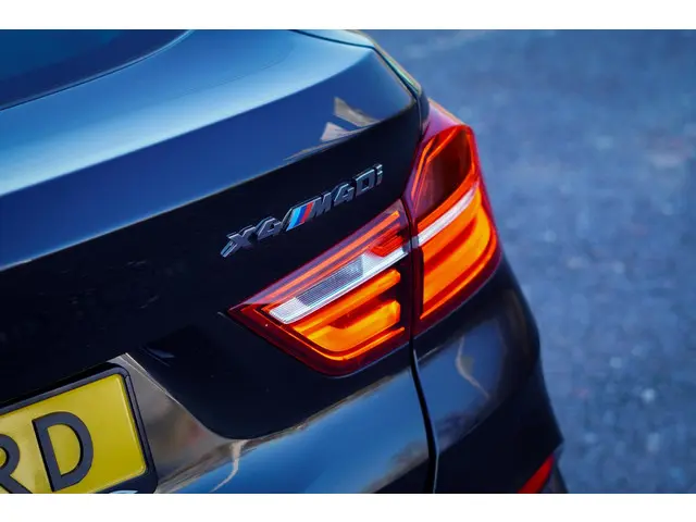 BMW X4 M40i High Executive 2018 Benzine 74