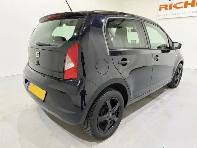 SEAT Mii 1.0 i-Tech Navi/Airco 2015 Benzine 6