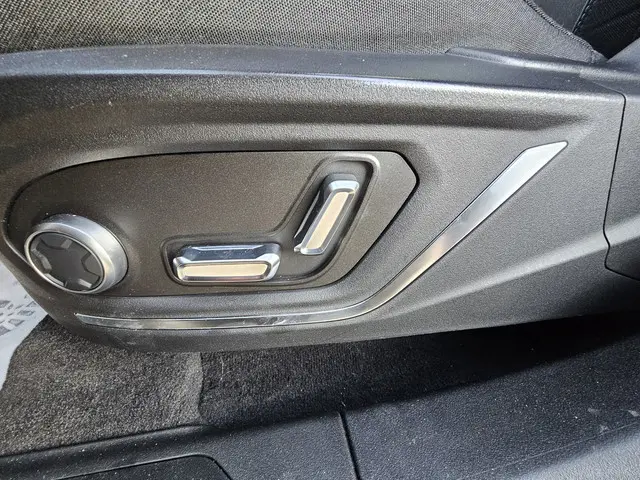 Lynk & Co 01 Lynk&co 2022 Hybride Benzine 12