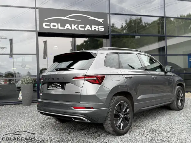 Škoda Karoq 2.0 TSI 4x4 Sportline Business 2022 Benzine 9