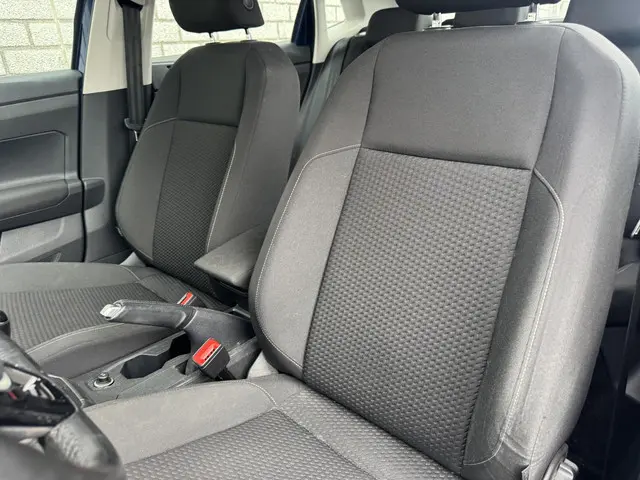 Volkswagen Polo 1.0 TSI Comfortline 2018 Benzine 28