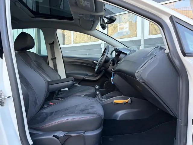 SEAT Ibiza 1.2 TSI FR 2015 Benzine 14