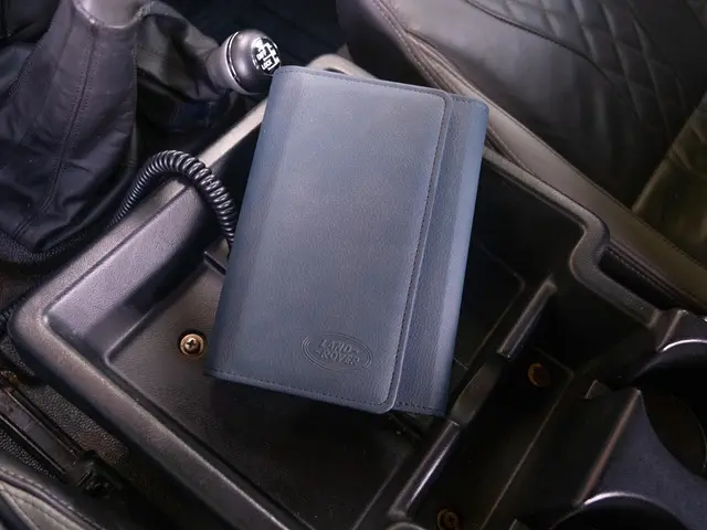 Land Rover Defender 2.2 D Soft Top 90" E 2014 Diesel 52