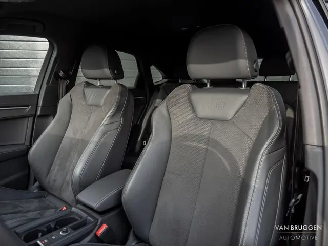 Audi Q3 Sportback 35 TFSI S-Line 2022 Benzine 3