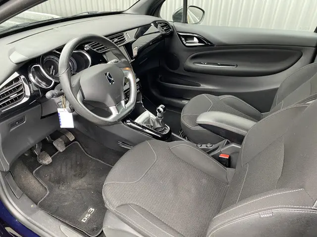 Citroën DS3 1.2 PureTech So Chic 2015 Benzine 3
