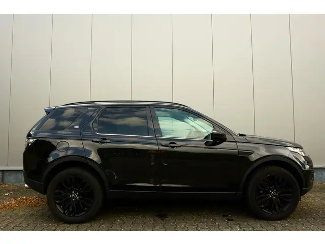 Land Rover Discovery Sport 2.2 TD4 HSE 7 zits 2015 Diesel