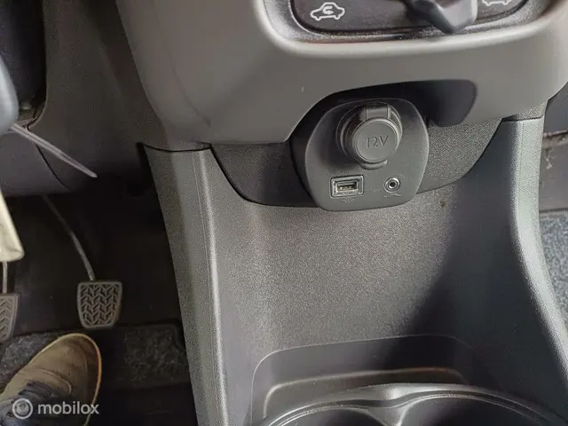 Peugeot 108 1.0 e-VTi Blue Lease 2019 Benzine 25