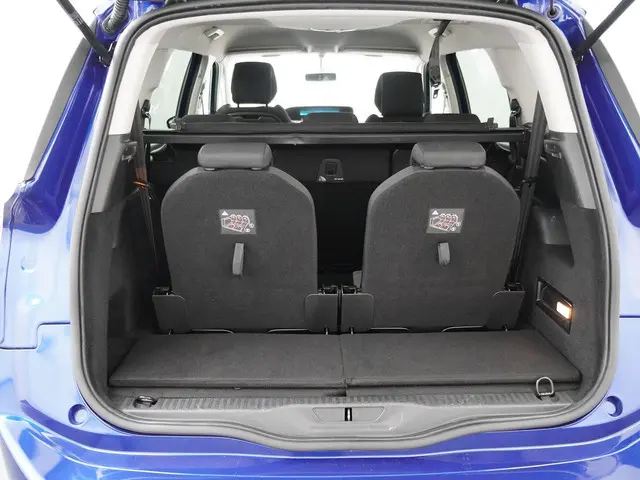 Citroën Grand C4 Picasso 1.2 PureTech Feel 2017 Benzine 9