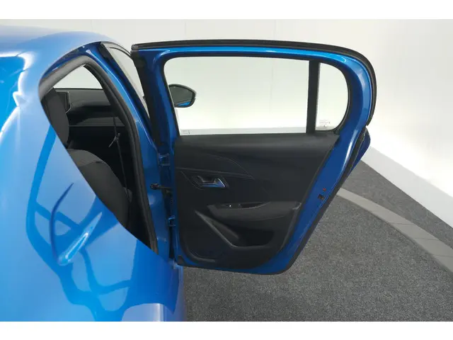 Peugeot 208 PureTech 100 Active 2024 Benzine 57