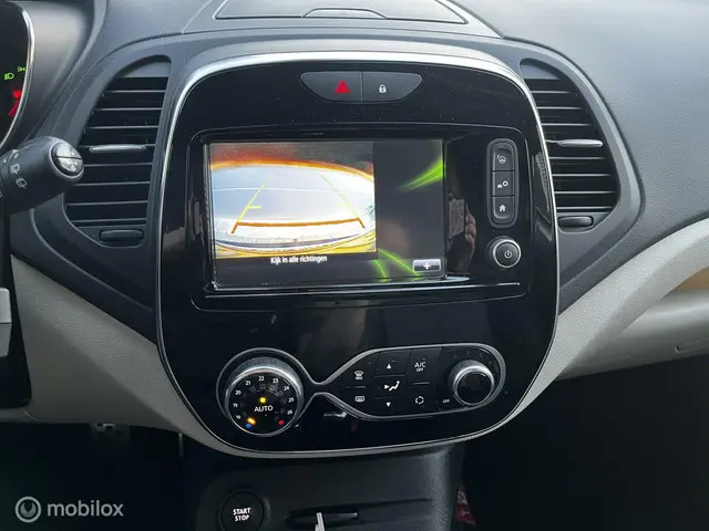 Renault Captur 0.9 TCe LEER/NAVI/CRUISE/SCHADE 2017 Benzine 11