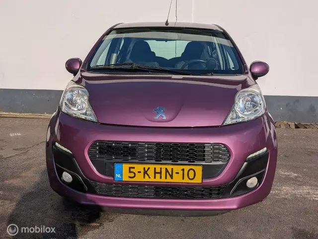 Peugeot 107 1.0 Envy/ Nieuwe APK! 2013 Benzine 4