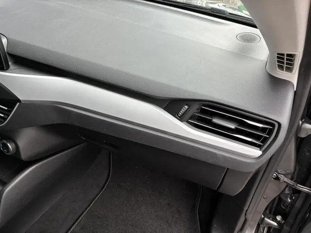 Ford Focus Wagon HELAAS VERKOCHT!!! 2020 Benzine 31