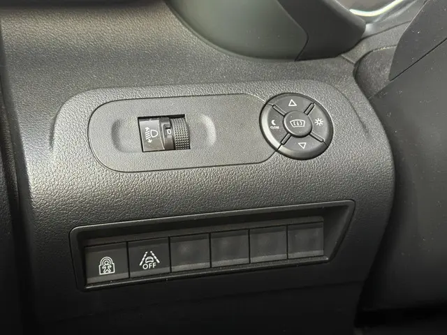 Citroën Berlingo 1.2 PureTech Shine 2020 Benzine 27