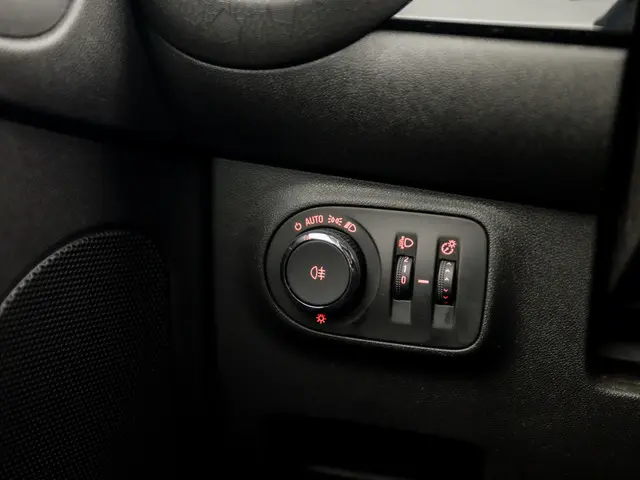 Opel ADAM 1.0 Turbo Rocks BlitZ 2019 Benzine 22