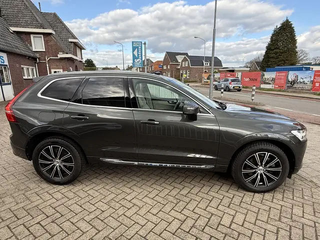 Volvo XC60 2.0 T5 Luxury-line 2018 Benzine 7