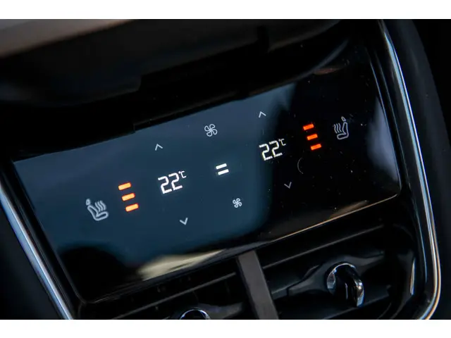 Volvo EX90 Twin Motor Ultra 7p. 111 kWh 2025 Elektrisch 27