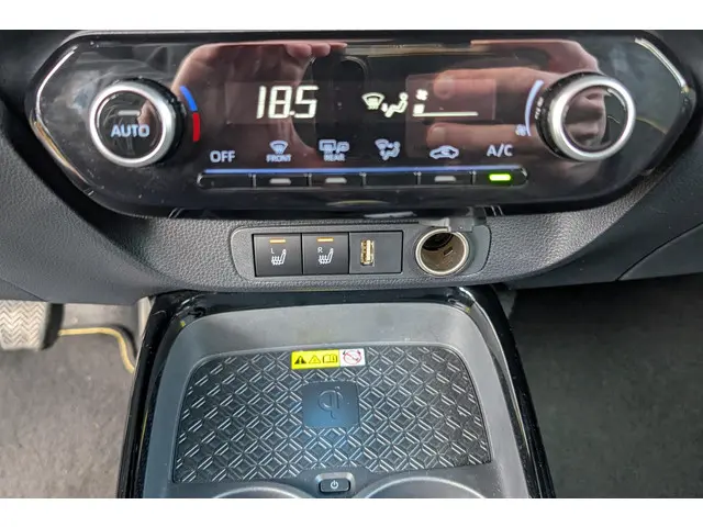 Toyota Aygo X 1.0 VVT-i MT Premium 2023 Benzine 17