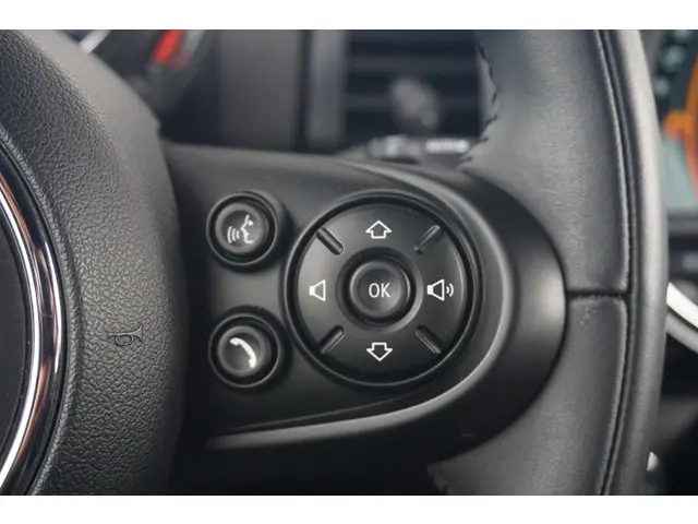 MINI 3-Deurs One 2020 Benzine 20