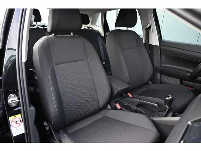 Volkswagen Polo 1.0 TSI Comfortline 2019 Benzine 37