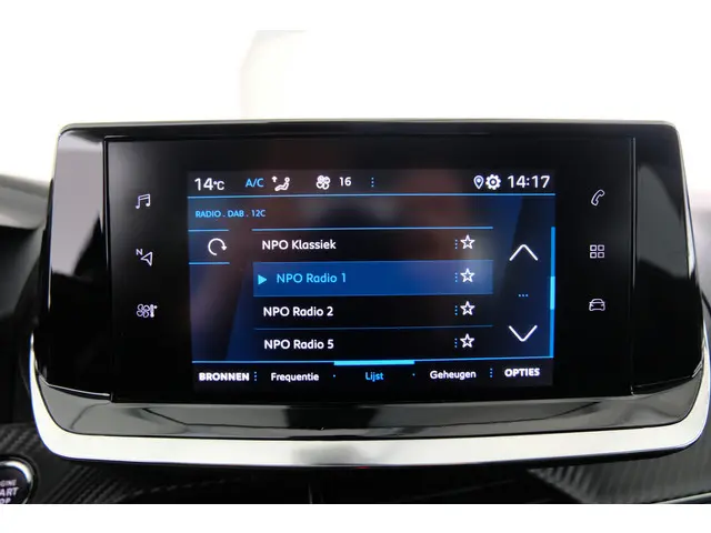 Peugeot 2008 1.2 PureTech Allure Pack 2021 Benzine 11