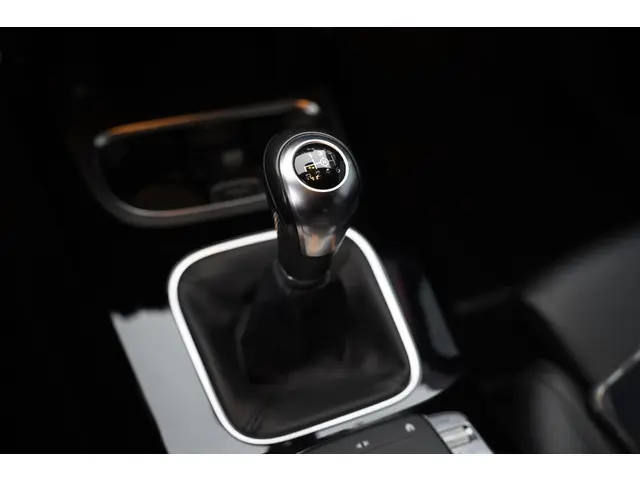 Mercedes-Benz B-Klasse 180d Style 2019 Diesel 36