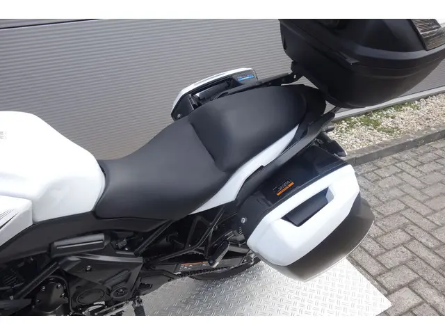 Kawasaki Versys 650 GRAND TOURER 2020 Benzine 22