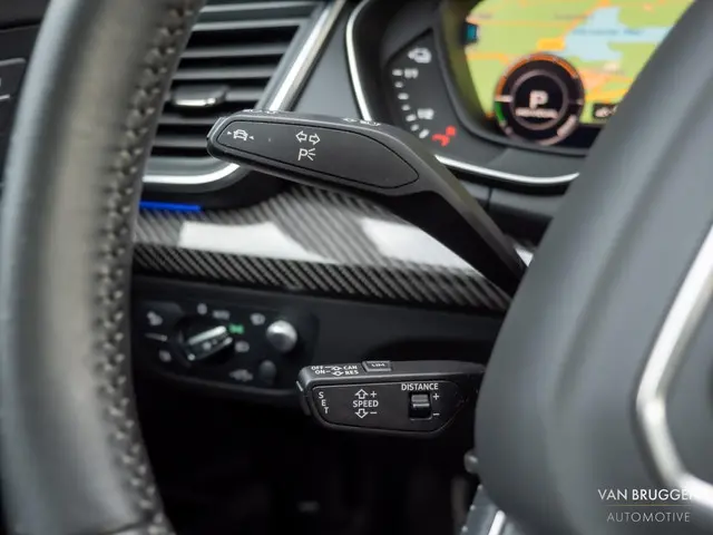 Audi Q5 50 TFSI e quattro S-Line 2021 Hybride Benzine 26