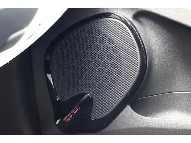 Renault Clio Estate 0.9 TCe Limited 2018 Benzine 14