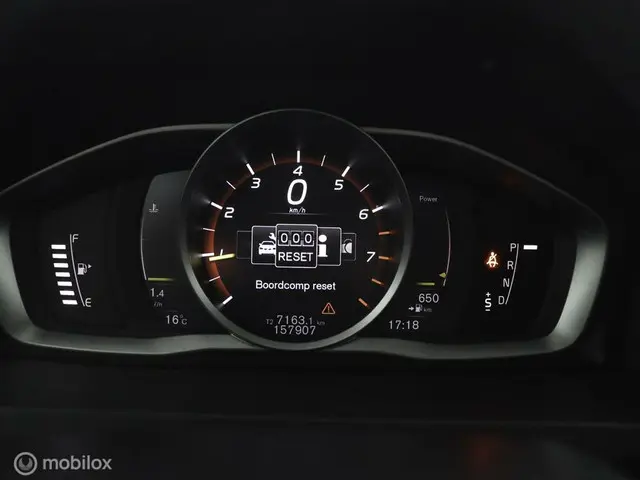 Volvo V60 1.5 T2 Polar+| Leer| Trekhaak 2018 Benzine 17