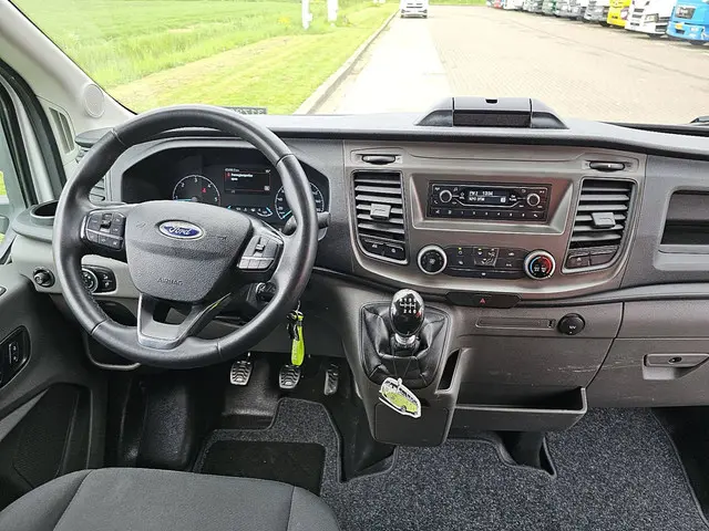 Ford Transit 2.0 2022 Diesel 8