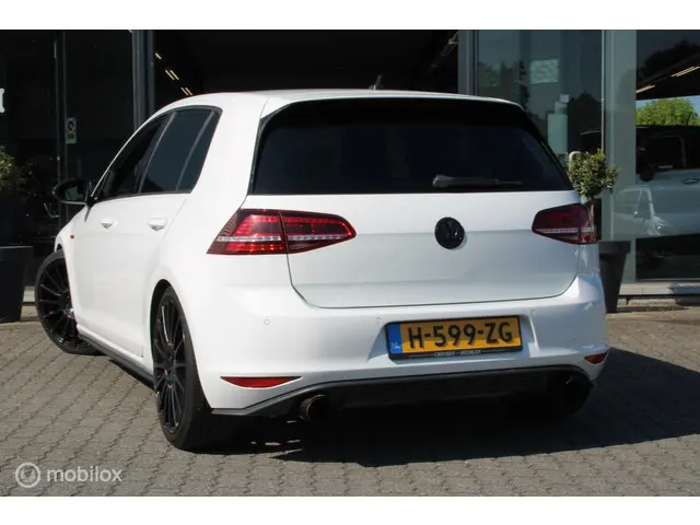 Volkswagen Golf 2.0 TSI GTI 2013 Benzine 16