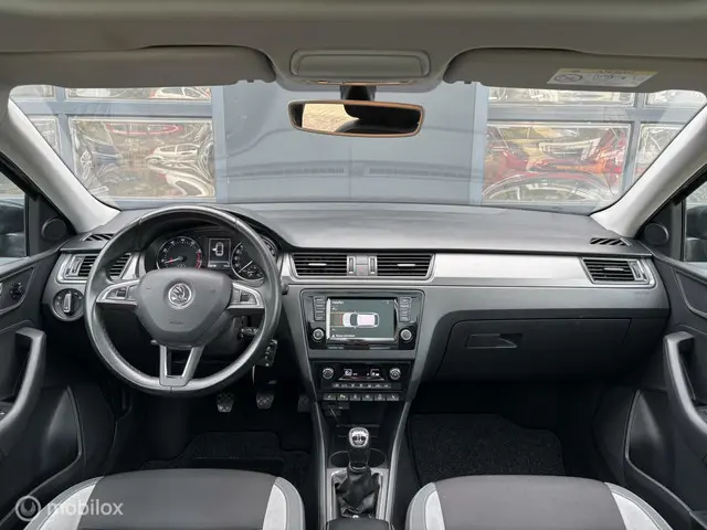 Škoda Rapid Spaceback 1.2 TSI Greentech JOY 2017 Benzine 10