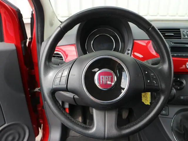 Fiat 500 1.2 Lounge 2015 Benzine 10