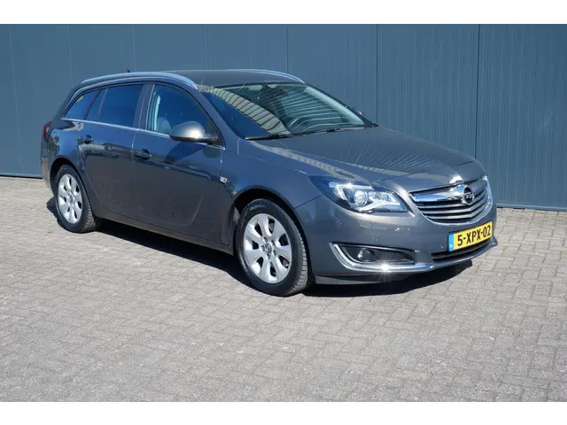 Opel Insignia Sports Tourer 1.6 T Business+ 2014 Benzine 17